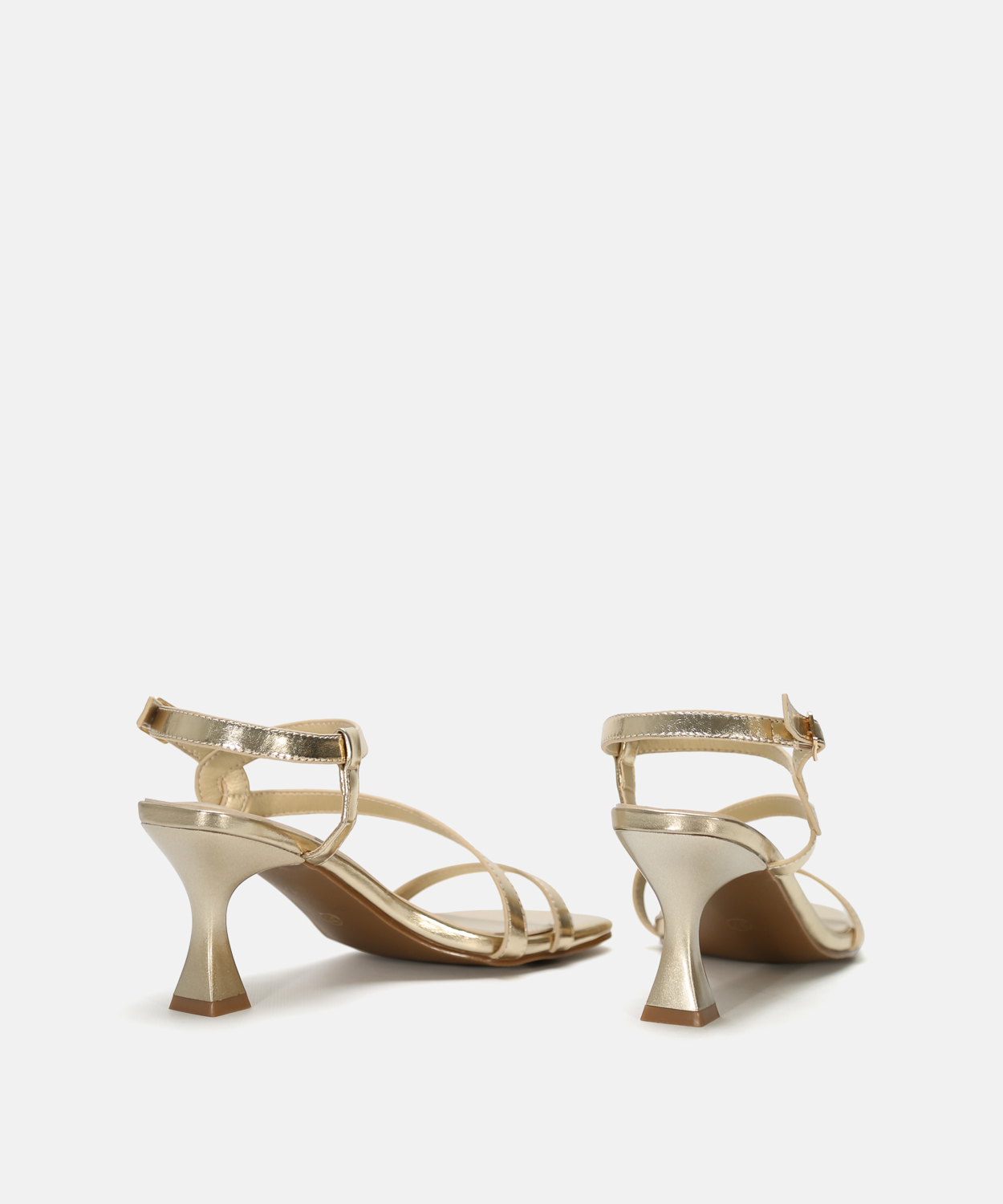 Sandalia tac&oacute;n tiras image number null